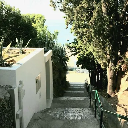 Apartament Rose, Close To The *