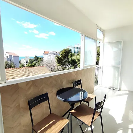 Apartament Rose, Close To The *